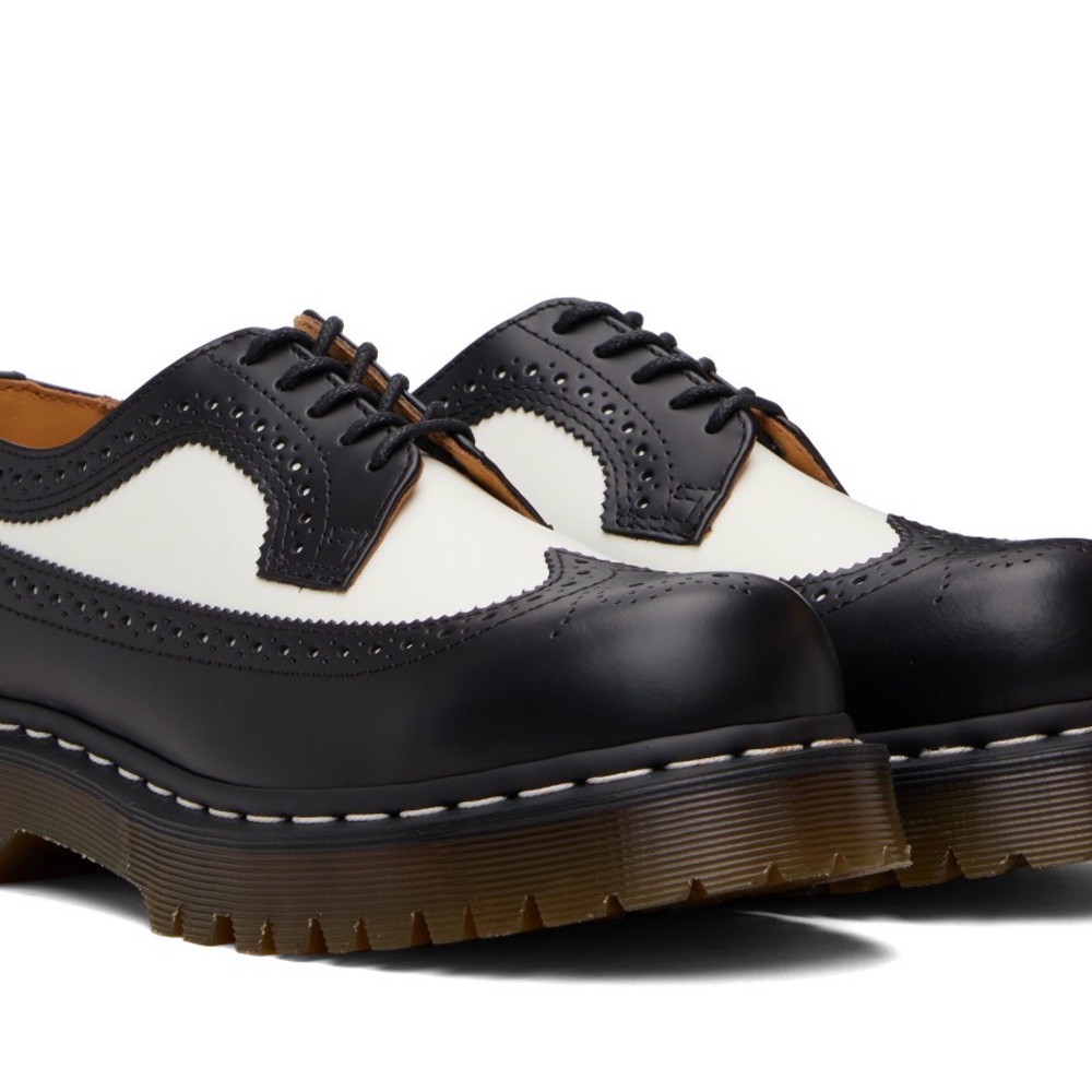 Dr martens Black and White 3989 Bex smooth leather brogue derby
